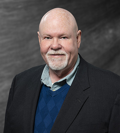 Dr. Wade Barnes