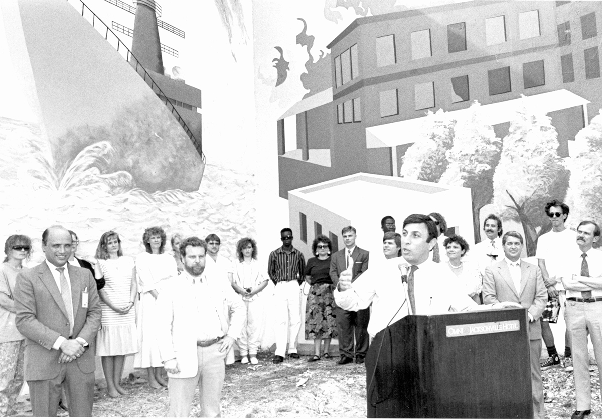 Photo of the Mural Dedication