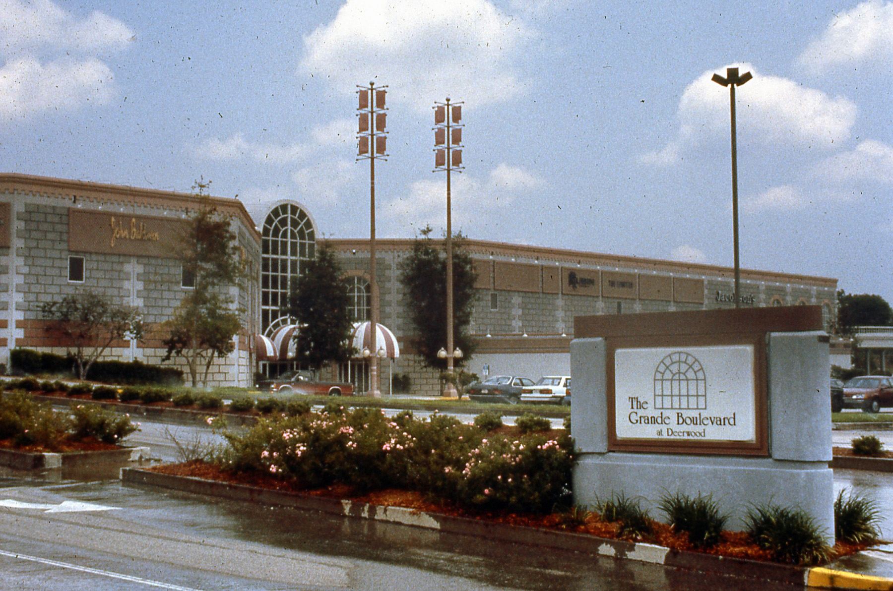 Photo of Grande Boulevard Mall