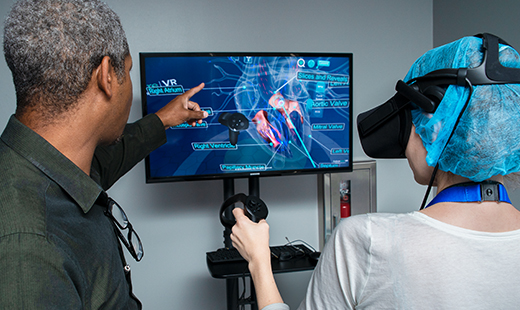 Instructor with student with VR